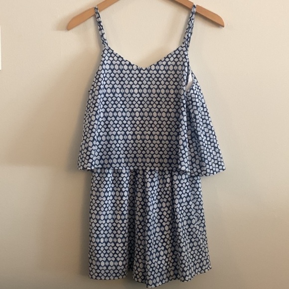 BB Dakota Blue & White Tank Romper! Size XS - Picture 8 of 8